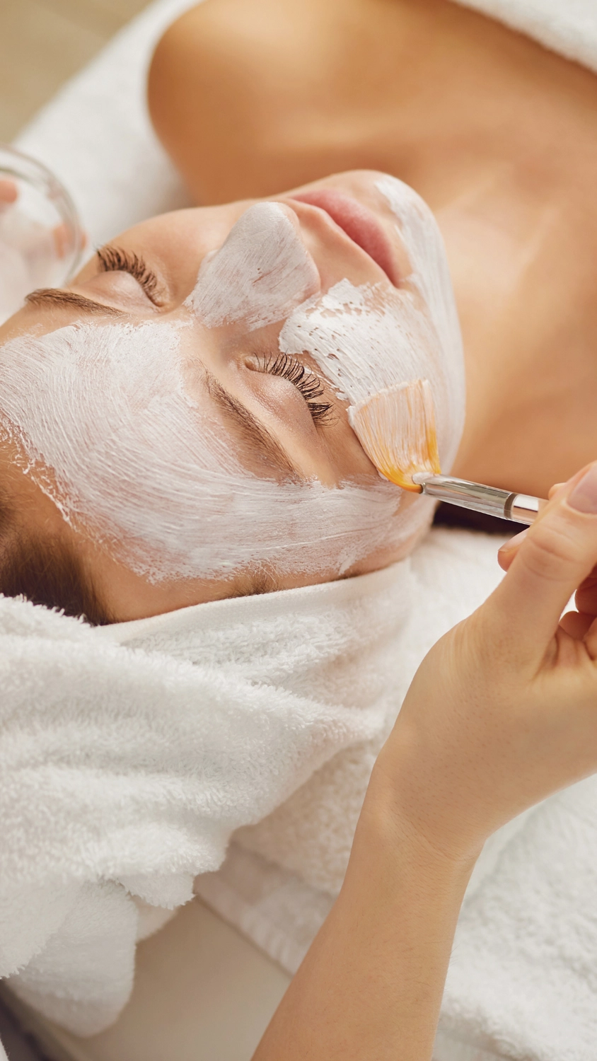 Kosmetik & Waxing by Natalie Lammert - Lifting & Glow Behandlung